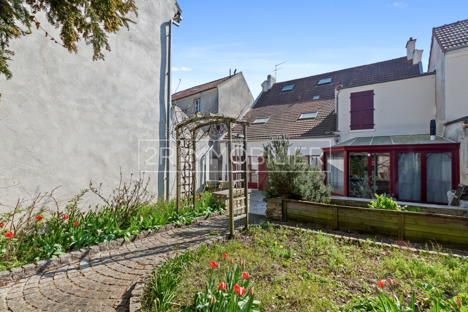 Maison 9 pièces 245 m² · à Dampmart · 245 m² · 535 000 €